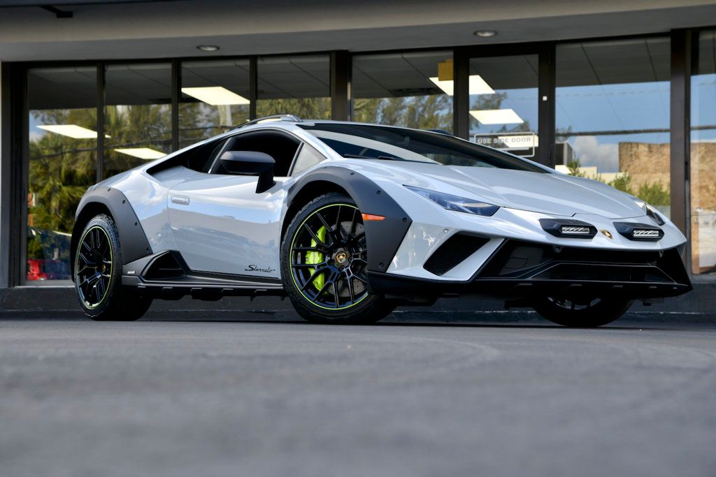 2024 Lamborghini Huracan Sterrato Coupe - 22423081 - 0