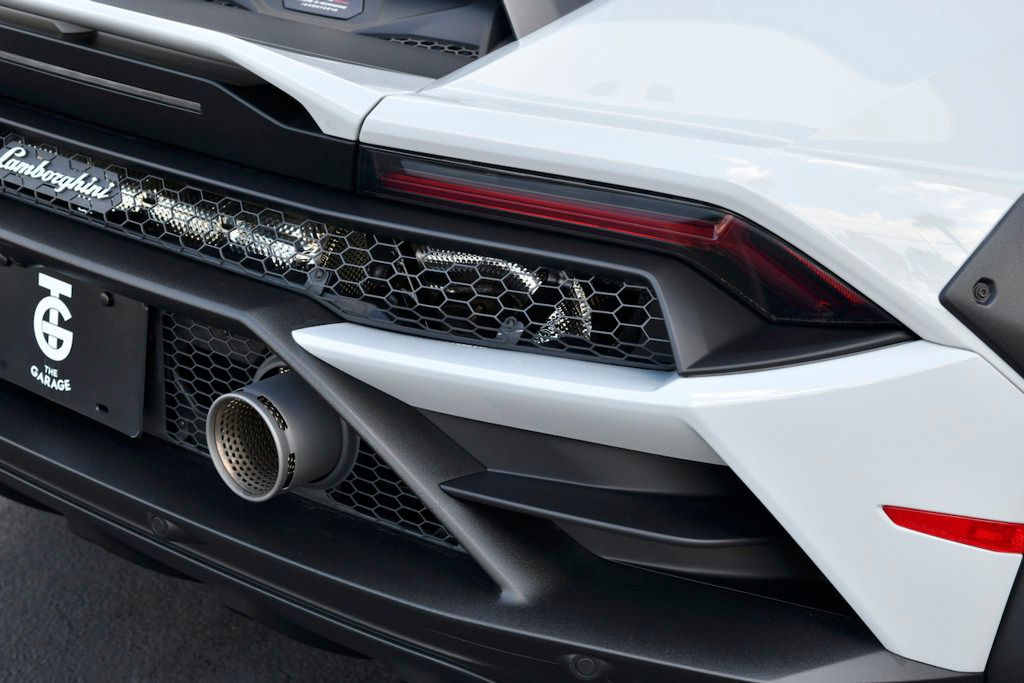 2024 Lamborghini Huracan Sterrato Coupe - 22423081 - 26