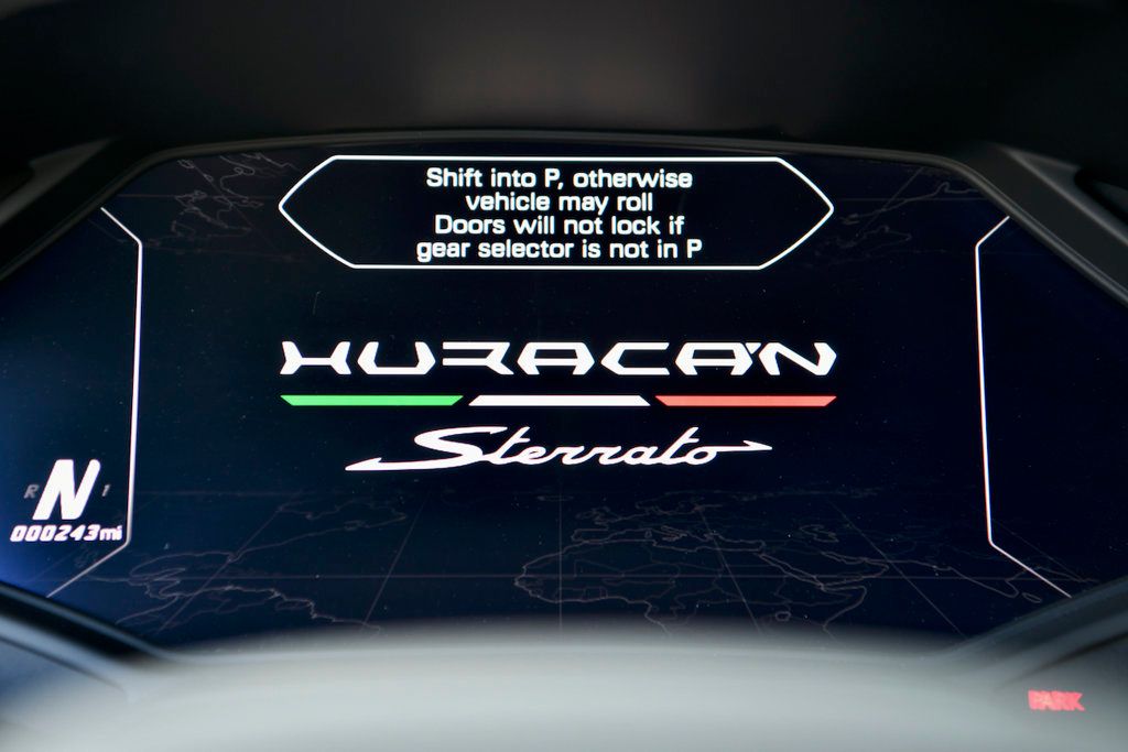 2024 Lamborghini Huracan Sterrato Coupe - 22423081 - 52