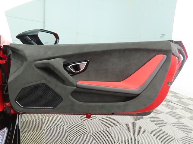 2024 Lamborghini Huracan Sterrato Coupe - 22894230 - 23