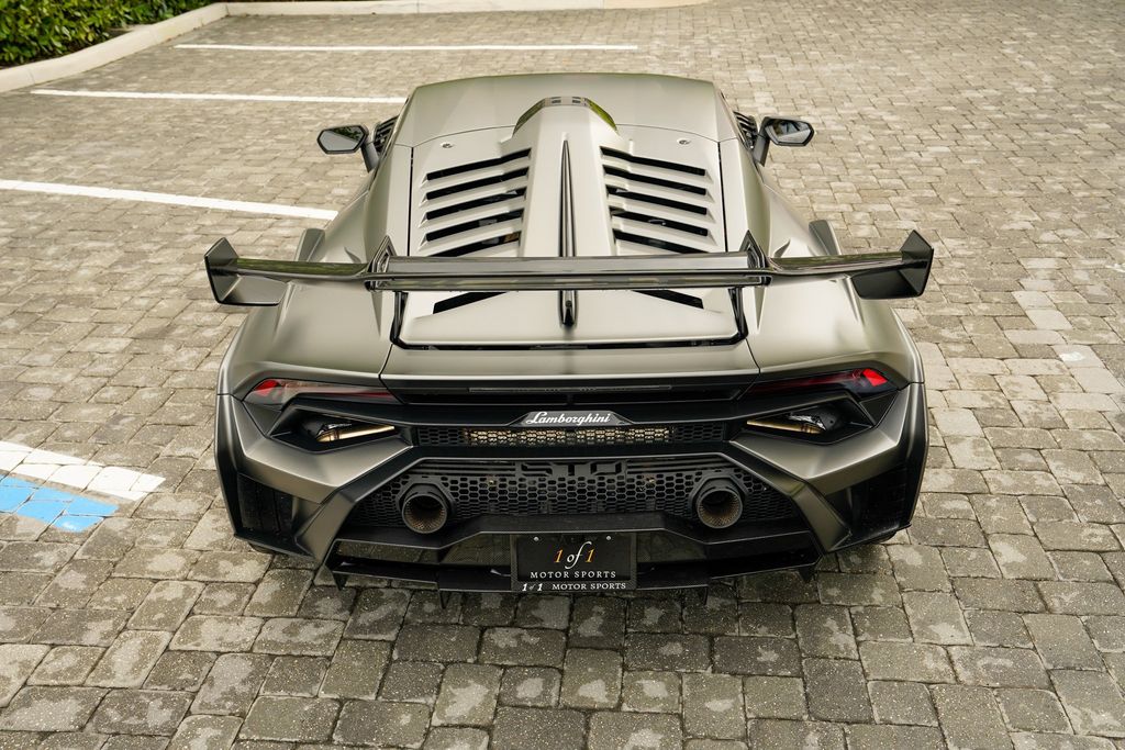 2024 Lamborghini Huracan STO Coupe - 23059285 - 22