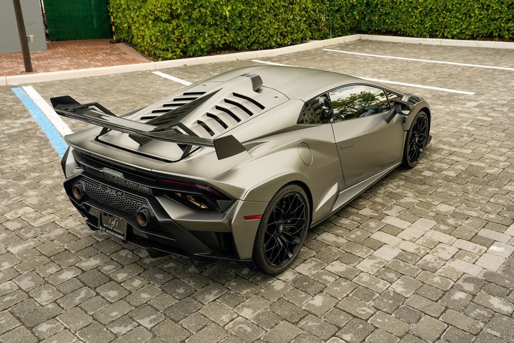 2024 Lamborghini Huracan STO Coupe - 23059285 - 27