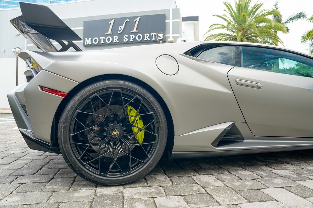 2024 Lamborghini Huracan STO Coupe - 23059285 - 29