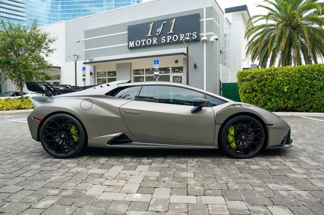 2024 Lamborghini Huracan STO Coupe - 23059285 - 32