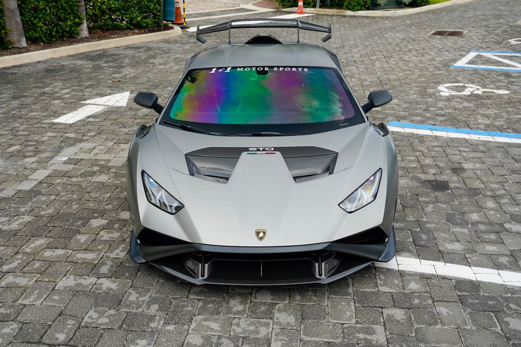 2024 Lamborghini Huracan STO Coupe - 23059285 - 4