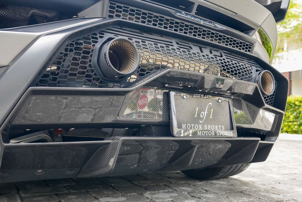 2024 Lamborghini Huracan STO Coupe - 23059285 - 51