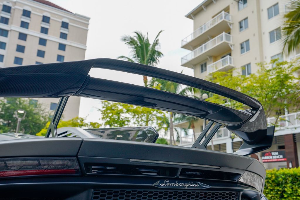 2024 Lamborghini Huracan STO Coupe - 23059285 - 52