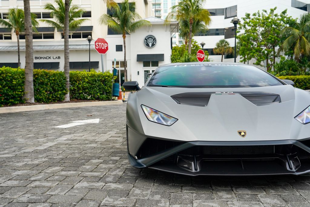 2024 Lamborghini Huracan STO Coupe - 23059285 - 5