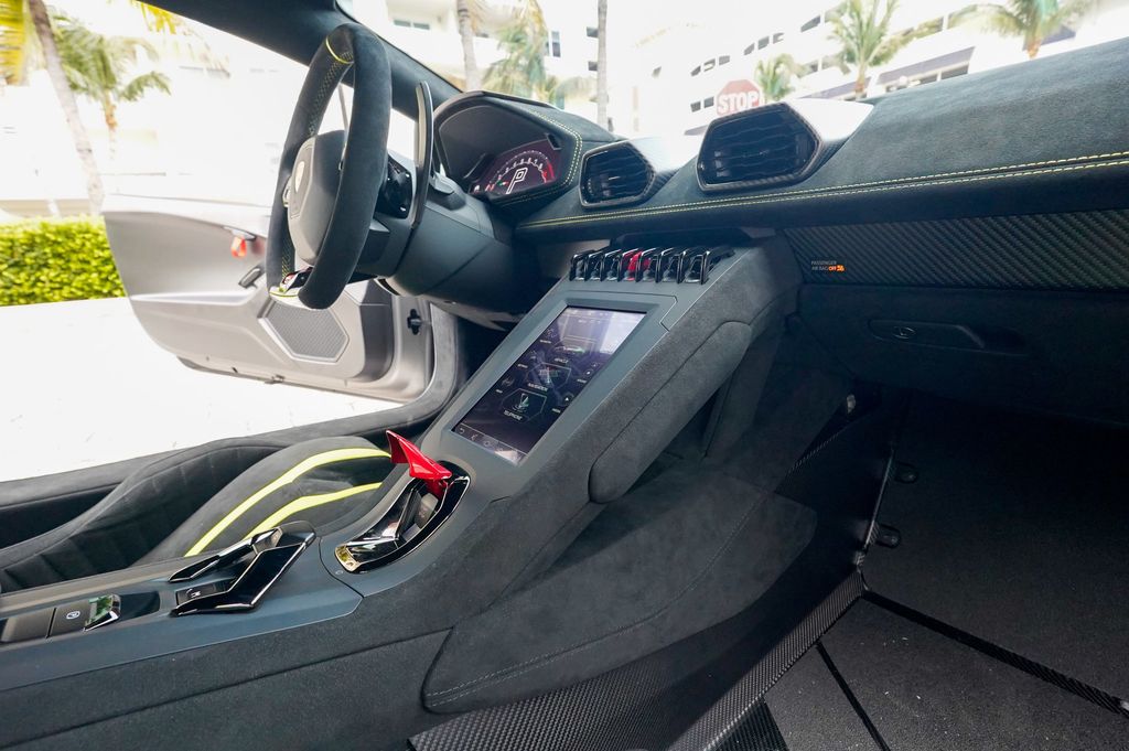 2024 Lamborghini Huracan STO Coupe - 23059285 - 93