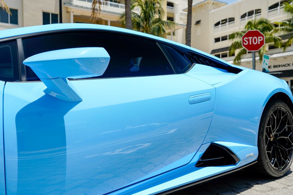 2024 Lamborghini Huracan Tecnica Coupe - 23051941 - 10