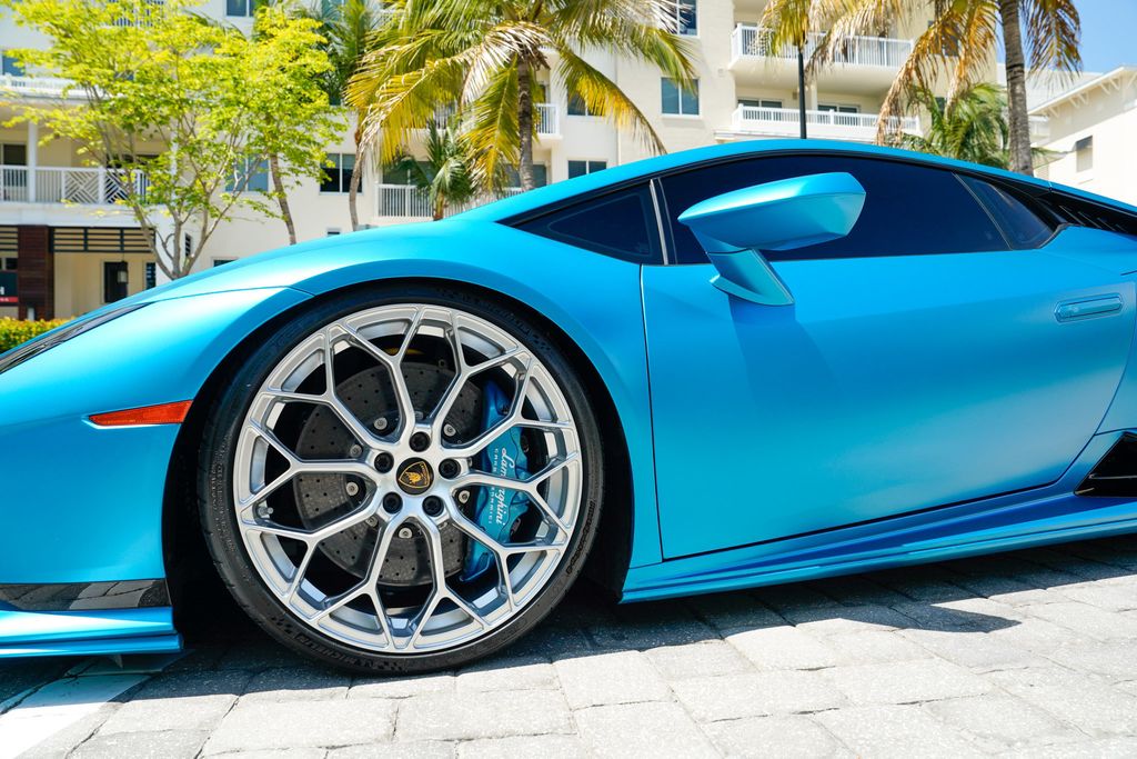 2024 Lamborghini Huracan Tecnica Coupe - 23058120 - 11