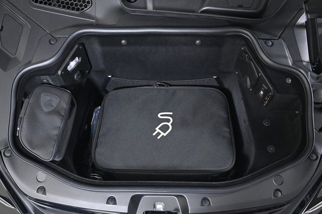 2024 Lamborghini Revuelto Base - 22838494 - 32