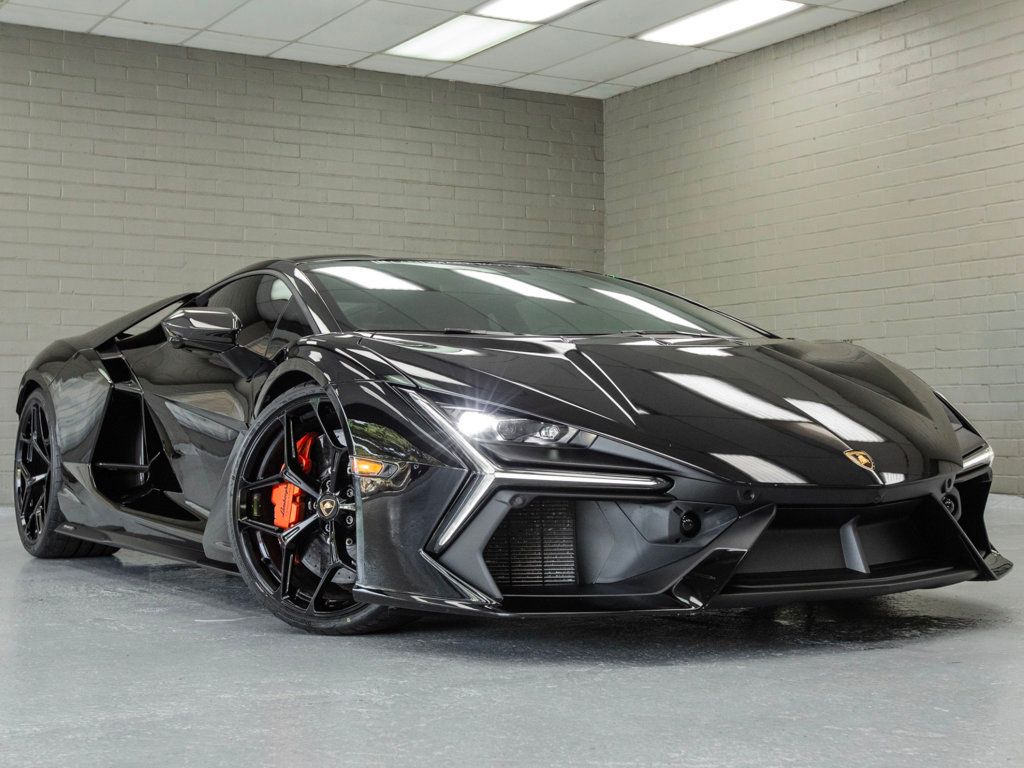 2024 Lamborghini Revuelto photo 11
