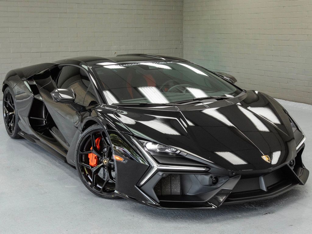 2024 Lamborghini Revuelto photo 12