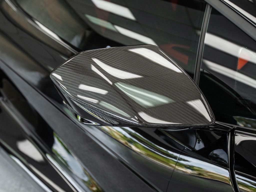 2024 Lamborghini Revuelto photo 17
