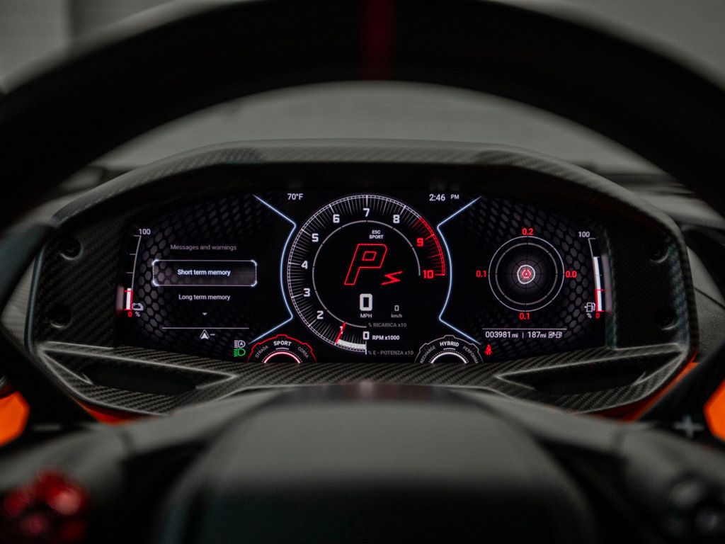2024 Lamborghini Revuelto photo 28