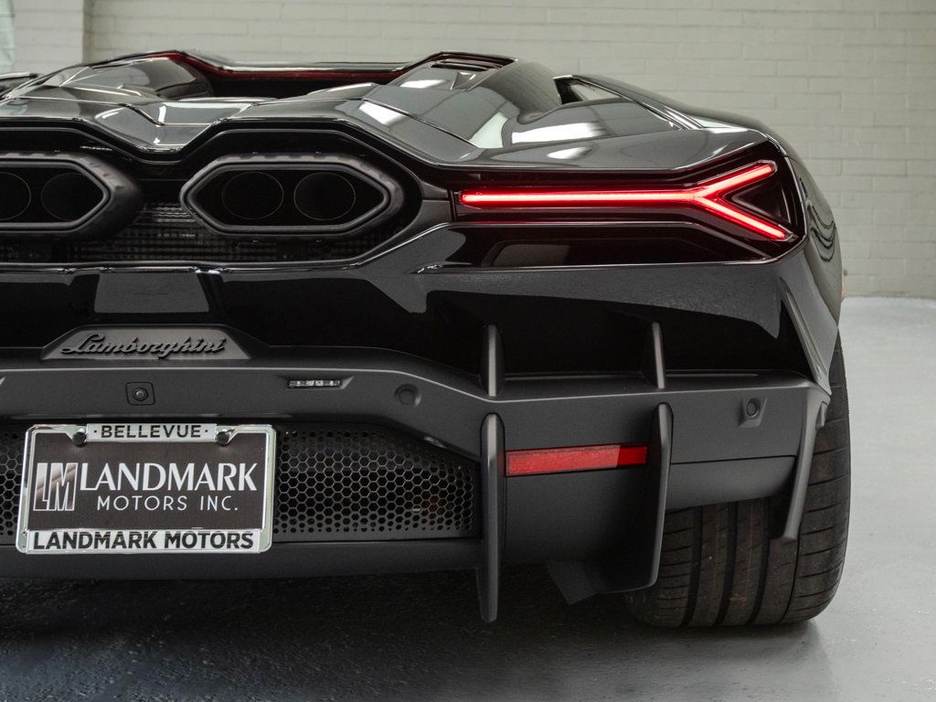 2024 Lamborghini Revuelto photo 39