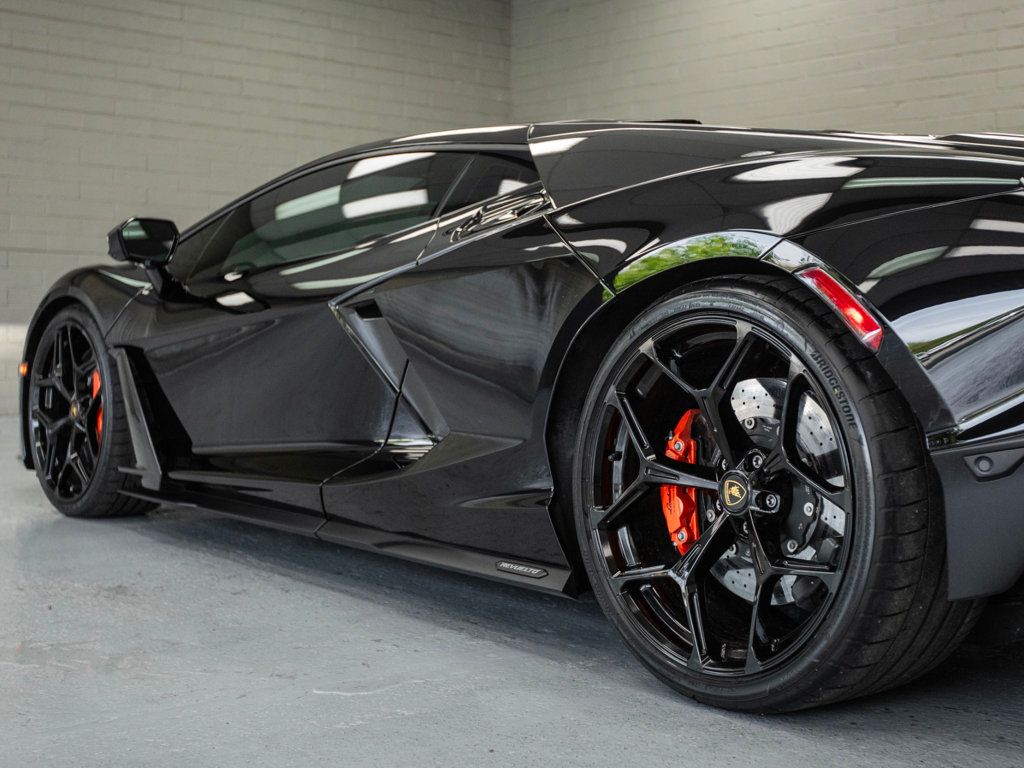 2024 Lamborghini Revuelto photo 53