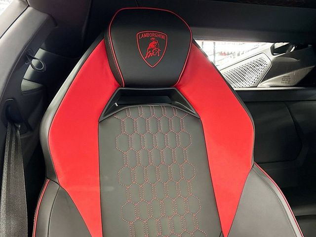 2024 Lamborghini Revuelto Coupe - 22963717 - 17