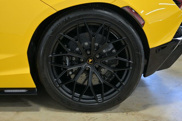 2024 Lamborghini Revuelto Coupe - 23015796 - 9