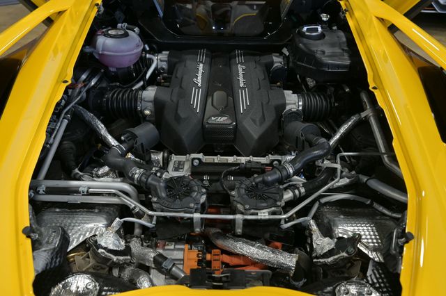 2024 Lamborghini Revuelto Coupe - 23015796 - 26