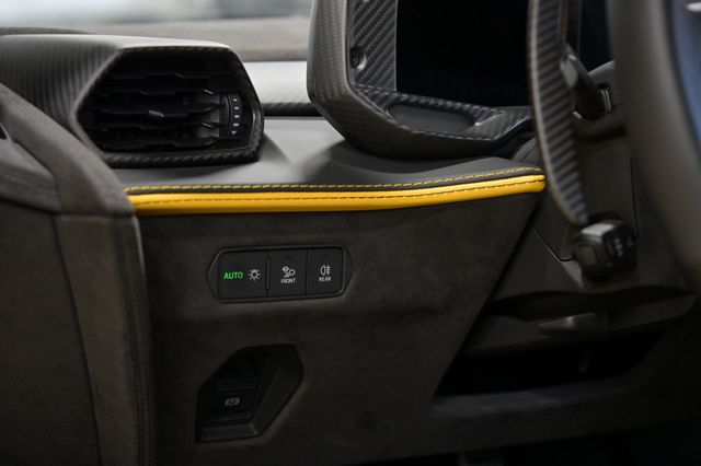 2024 Lamborghini Revuelto Coupe - 23015796 - 30