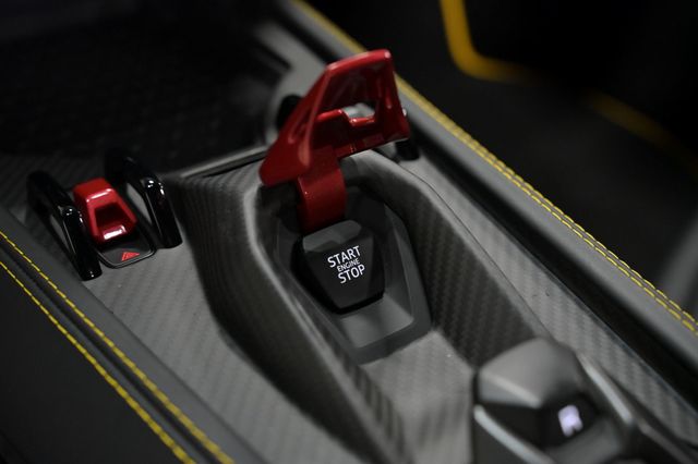 2024 Lamborghini Revuelto Coupe - 23015796 - 51