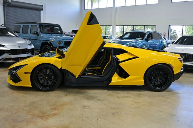 2024 Lamborghini Revuelto Coupe - 23015796 - 6