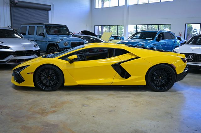2024 Lamborghini Revuelto Coupe - 23015796 - 8