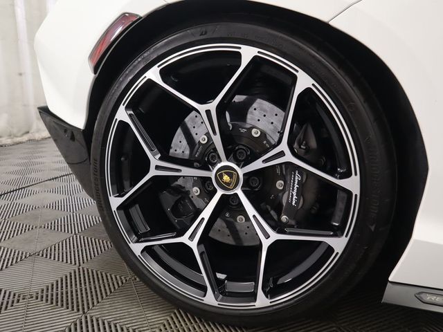 2024 Lamborghini Revuelto Coupe - 23017512 - 28
