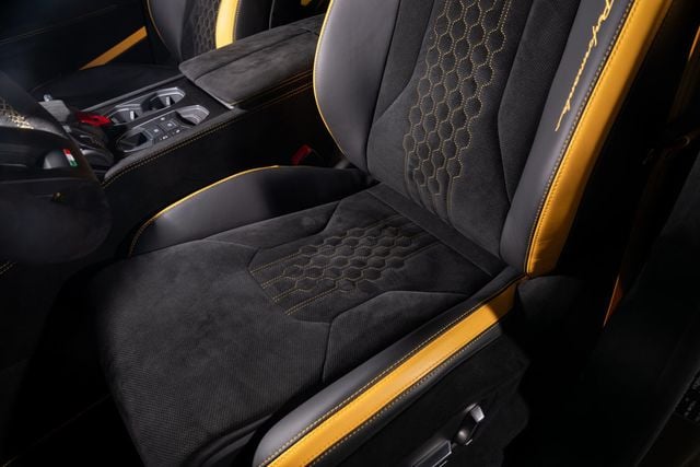2024 Lamborghini Urus Performante AWD - 23054095 - 11