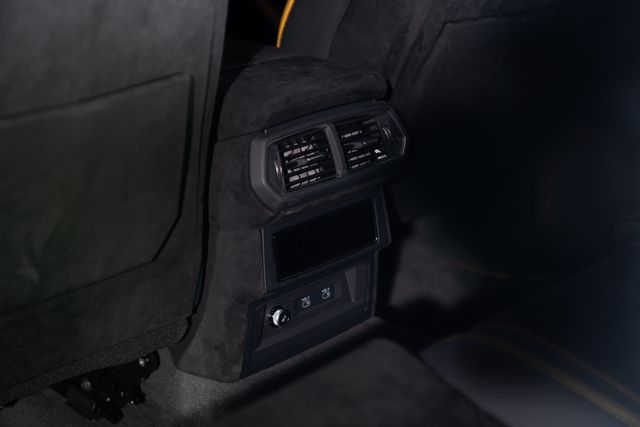 2024 Lamborghini Urus Performante AWD - 23054095 - 28