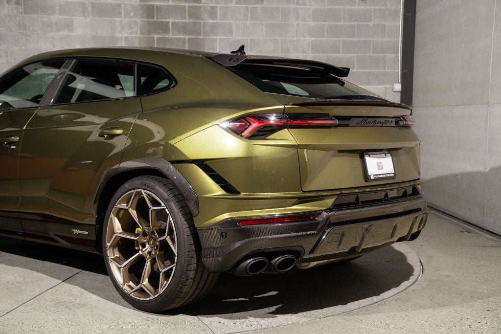 Lamborghini URUS photo 48
