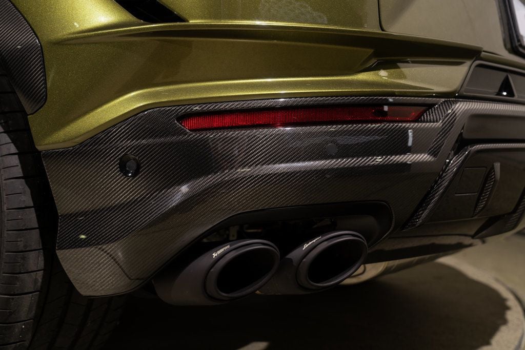 Lamborghini URUS photo 49