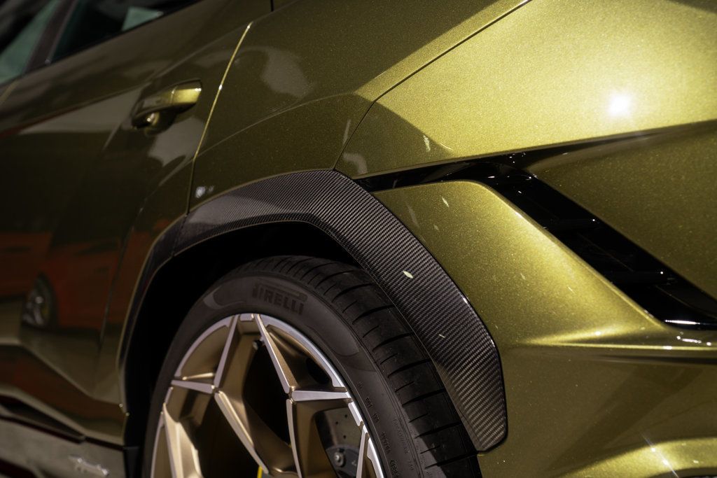 Lamborghini URUS photo 53