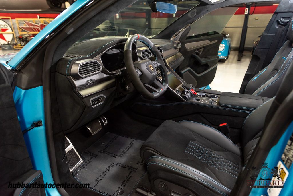2024 Lamborghini Urus Performante AWD - 22814958 - 50