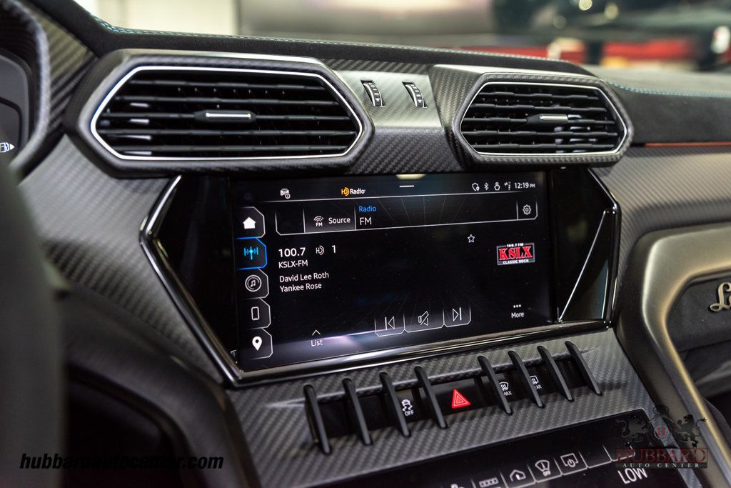 2024 Lamborghini Urus Performante AWD - 22814958 - 61