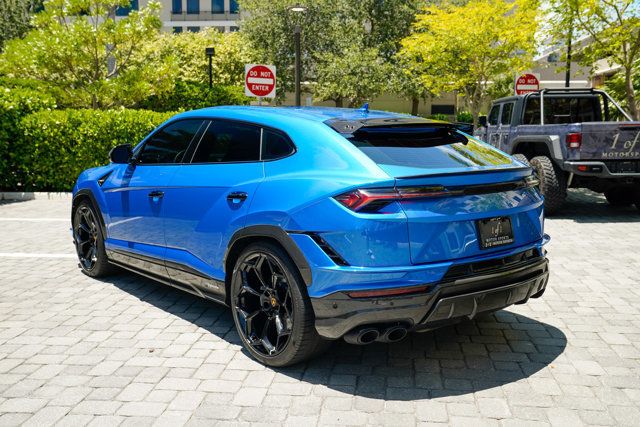 2024 Lamborghini Urus Performante photo 29