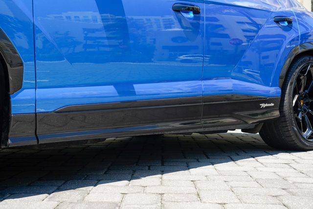2024 Lamborghini Urus Performante photo 45