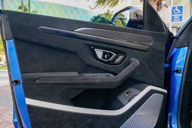 2024 Lamborghini Urus Performante AWD - 22887761 - 60