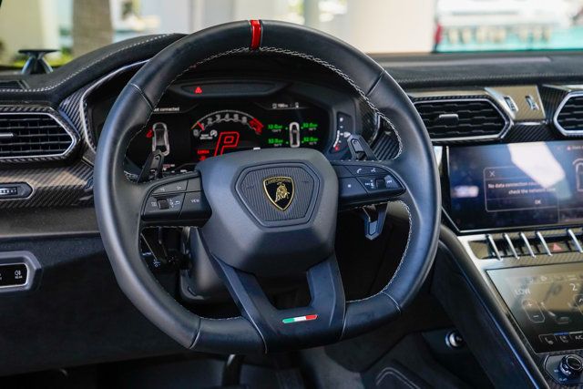 2024 Lamborghini Urus Performante photo 61