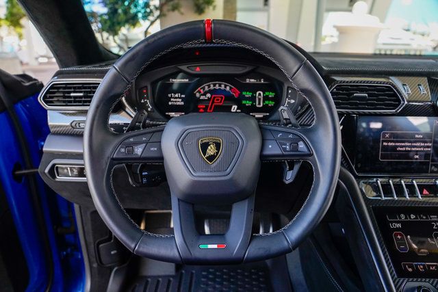 2024 Lamborghini Urus Performante photo 62