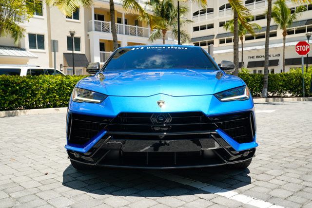 2024 Lamborghini Urus Performante photo 7