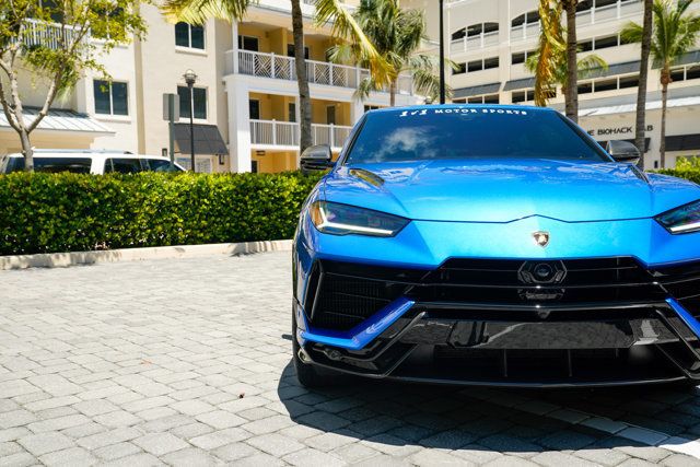 2024 Lamborghini Urus Performante photo 8