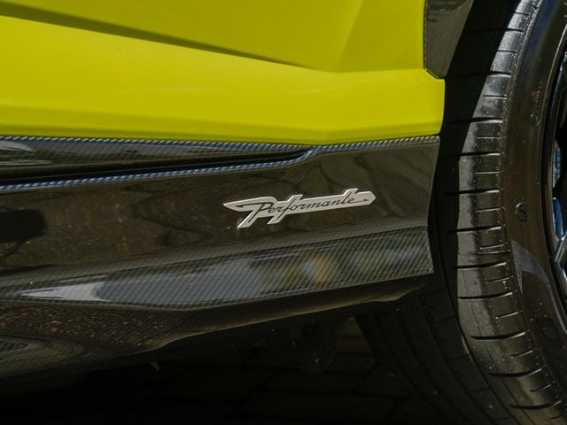 2024 Lamborghini Urus Performante AWD - 22924823 - 44