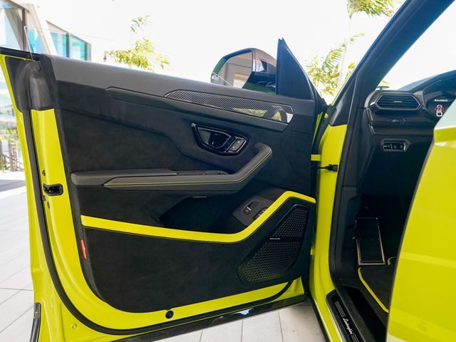 2024 Lamborghini Urus Performante AWD - 22924823 - 54