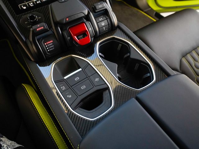 2024 Lamborghini Urus Performante AWD - 22924823 - 68