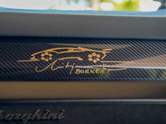 2024 Lamborghini Urus Performante AWD - 22924823 - 70