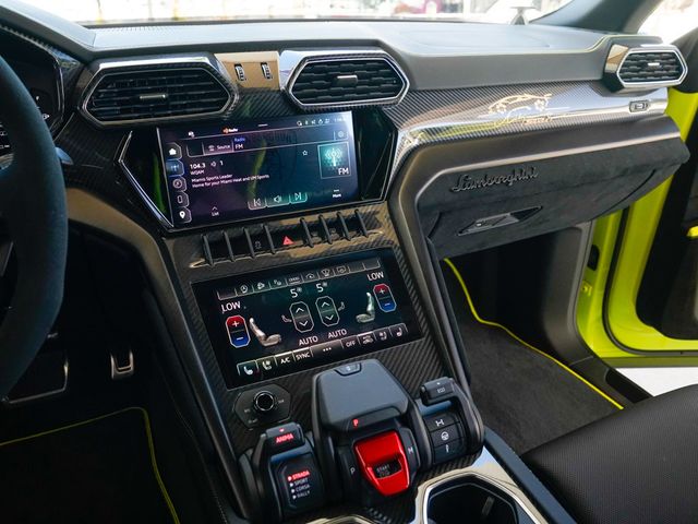 2024 Lamborghini Urus Performante AWD - 22924823 - 71