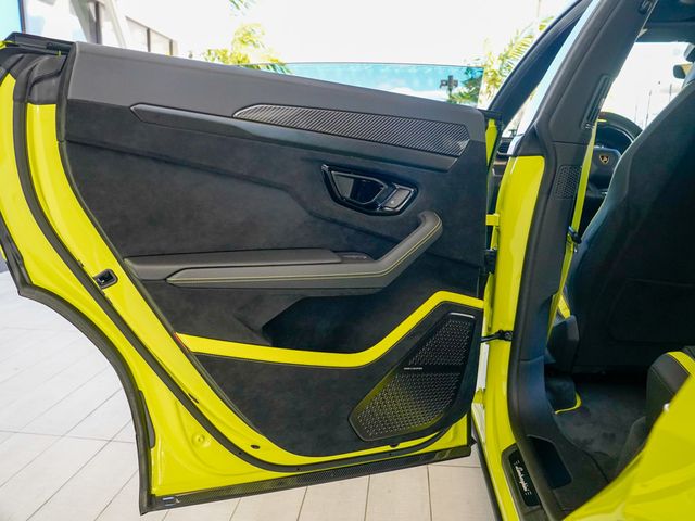 2024 Lamborghini Urus Performante AWD - 22924823 - 73